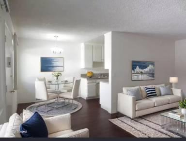 Main picture of 447 W Elk Ave