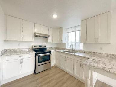 Main picture of 831 35th St