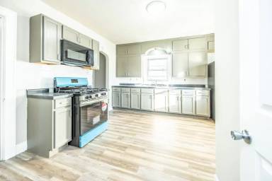 Main picture of 369 Taft Pl