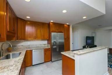 Main picture of 613 Auwai St