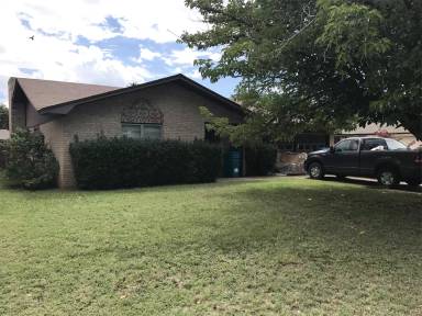 Main picture of 4905 57th St