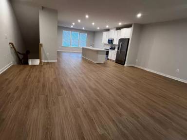 Main picture of 13546 Innovation Station Loop