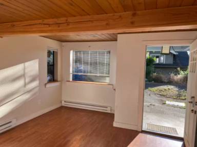 Main picture of 2219 Minor Ave E