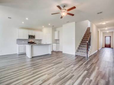 Main picture of 213 Cedar Canyon Dr