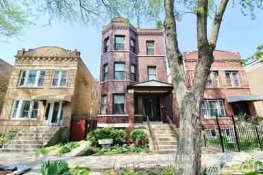 Main picture of 3244 N Monticello Ave