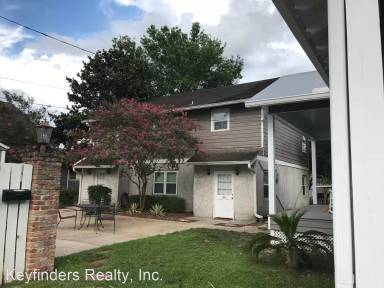 Main picture of 507 Railroad Ave