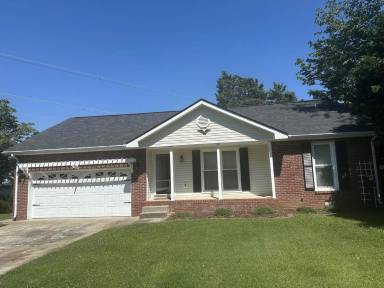 Main picture of 811 Burton Trl