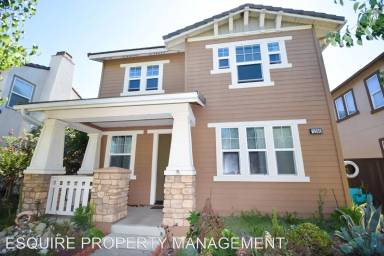 Main picture of 11290 Hyacinth St