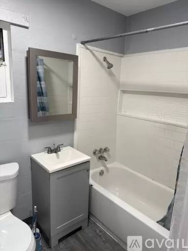 Main picture of 327 N Caroline St