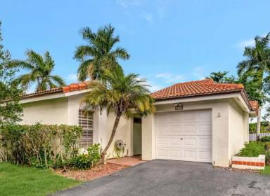 Main picture of 1245 Seagrape Cir