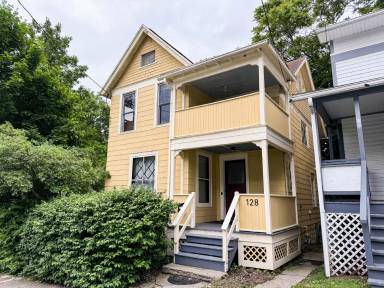 Main picture of 128 Blair St