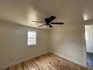 Main picture of 235 E 2nd St