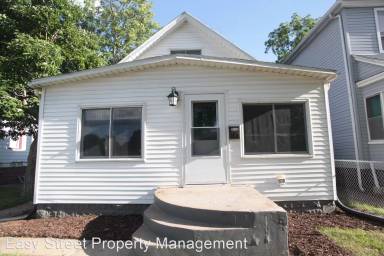 Main picture of 928 13th Ave