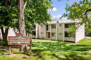 Main picture of 1101 McArthur Rd