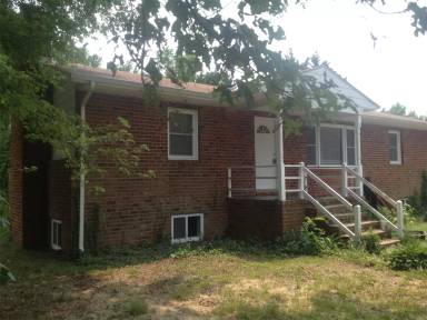 Main picture of 6111 Mechanicsville Tpke