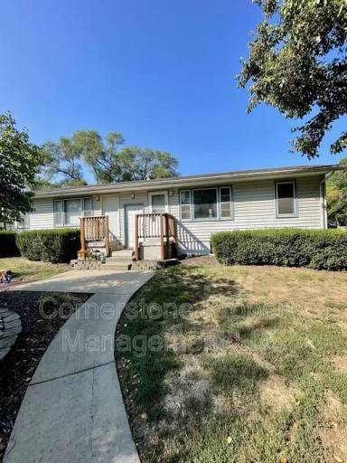 Main picture of 1513 W 22nd Ter