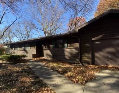 Main picture of 2443 Arkansas St