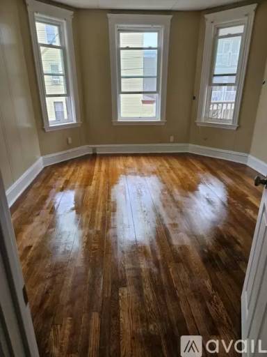 Main picture of 55 Wildwood St