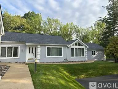 Main picture of 26 Eagle Rd