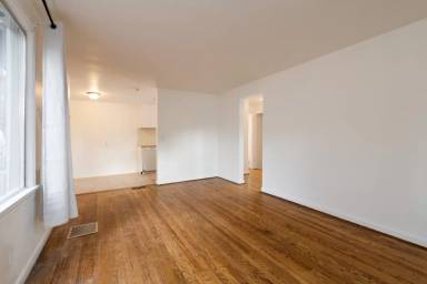 Main picture of 1702 27th Ave