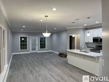 Main picture of 2825 La Mesa Ave