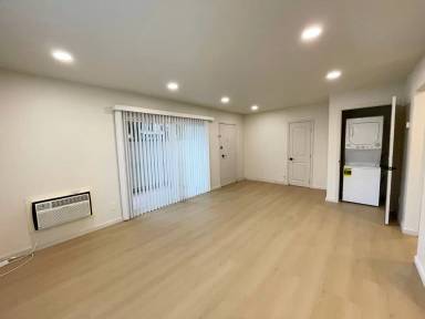 Main picture of 10162 Park Cir E