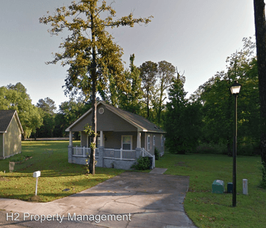Main picture of 2725 Kennedy Dr