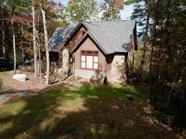 Main picture of 853 Marigold Rd