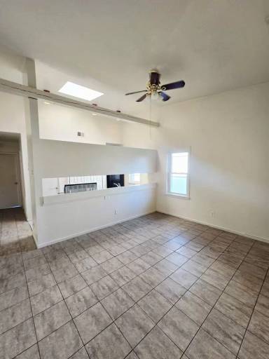 Main picture of 223-225 N Fountain St
