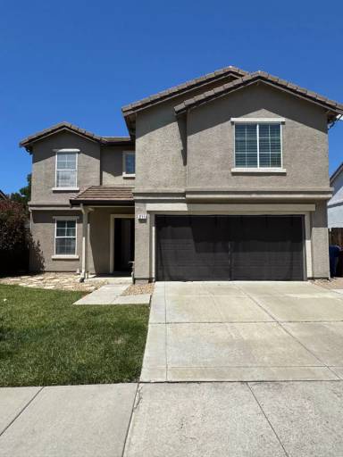 Main picture of 211 Brushwood Pl
