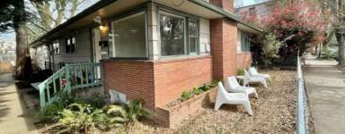 Main picture of 2031 N McClellan St