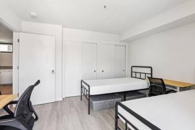 Main picture of 1698 University Ave
