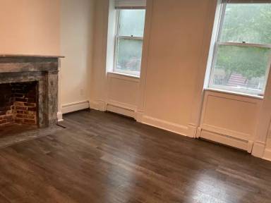 Main picture of 200 N Pearl St