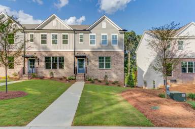 Main picture of 1290 Ainsworth Aly