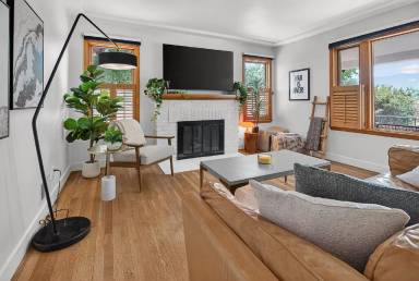 Main picture of 1011 N Meade Ave