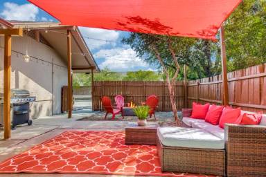 Main picture of 14207 Haymeadow Dr