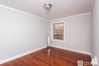 Main picture of 540-48 W Surf St
