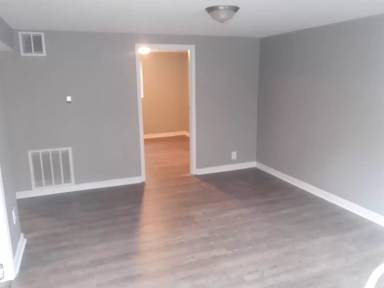 Main picture of 424 Hickory Hill Dr
