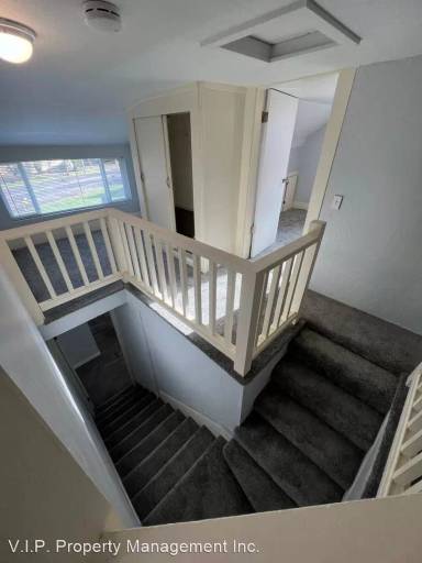 Main picture of 1207 Division St