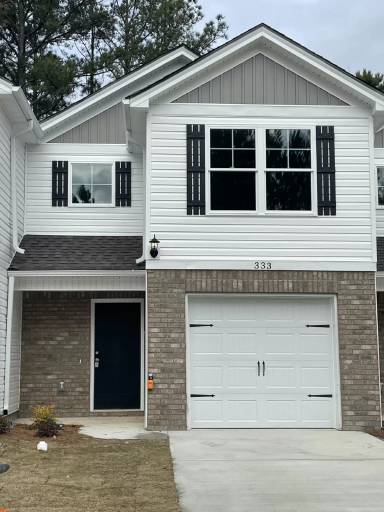 Main picture of 333 Pond View Rd