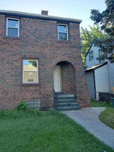 Main picture of 6025 Wallace Rd