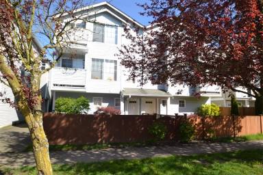 Main picture of 8508-8536 Midvale Ave N