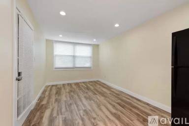Main picture of 1385 Morris Rd SE