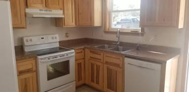 Main picture of 524 Dean Street - B