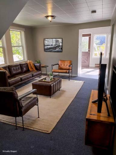 Main picture of 816 W 9th St N