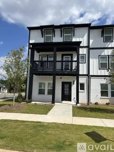 Main picture of 339 Lincoln St