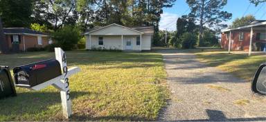 Main picture of 4935 Walnut Dr