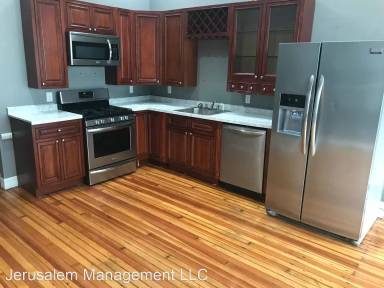 Main picture of 45 Elberon Pl