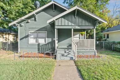 Main picture of 3238 Spring Ave