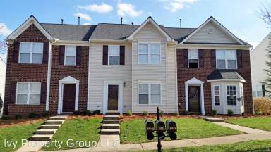 Main picture of 18538 Oakhurst Blvd